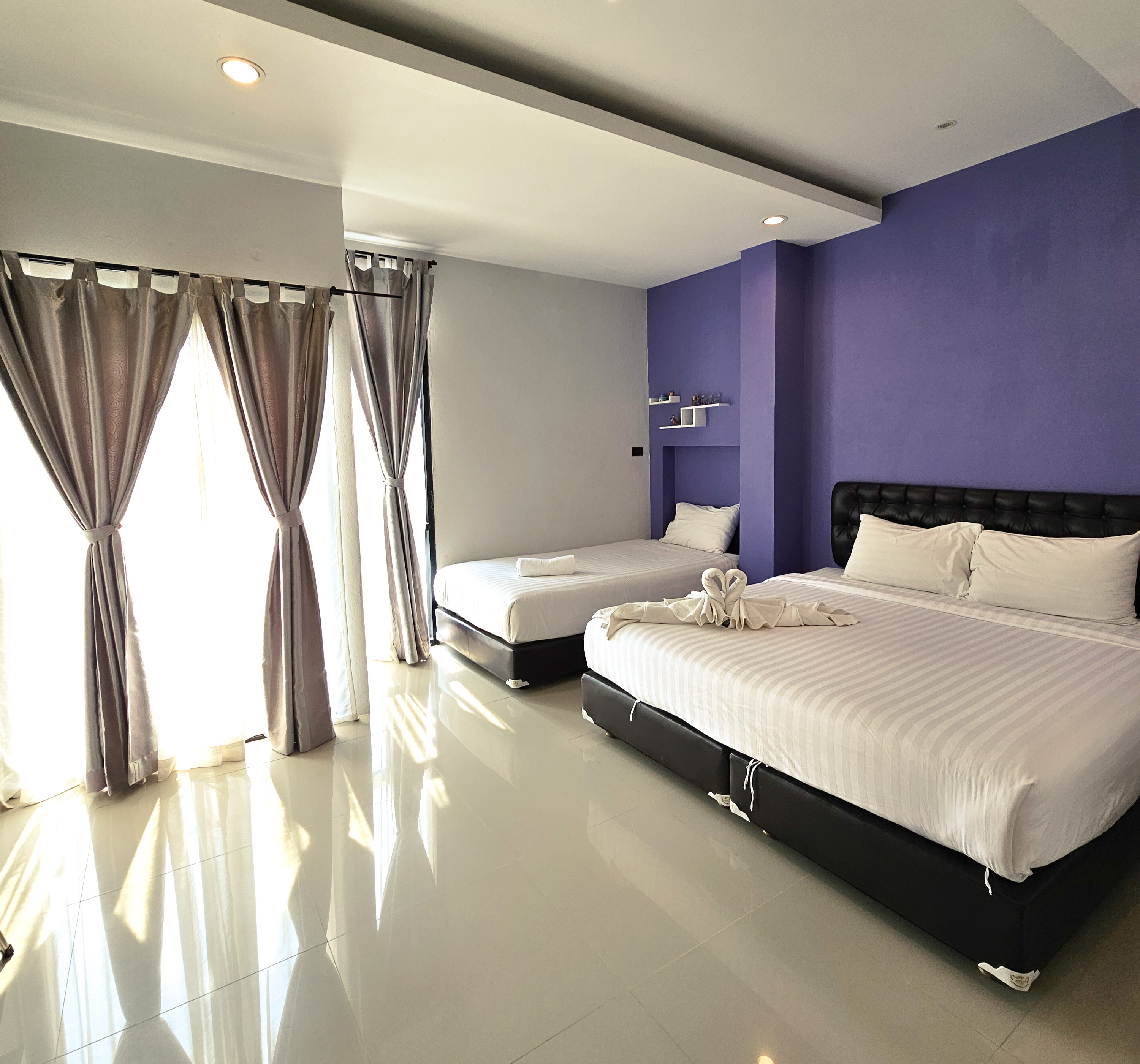 Family Triple Bed Room